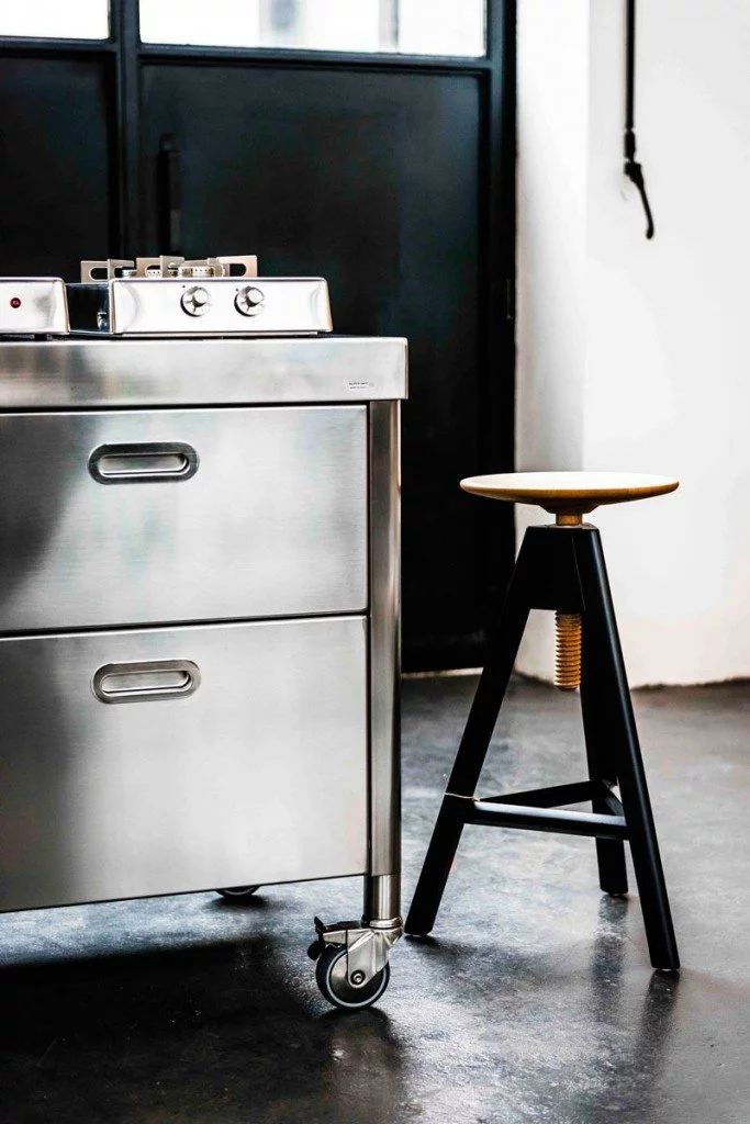 Kitchen 160 On Wheels &quot;Out Of Here&quot;