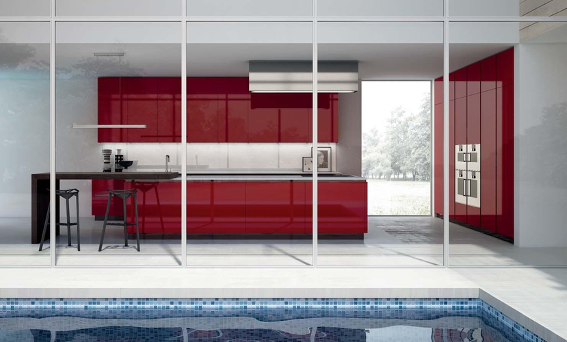 Royale Glossy Laminate Red
