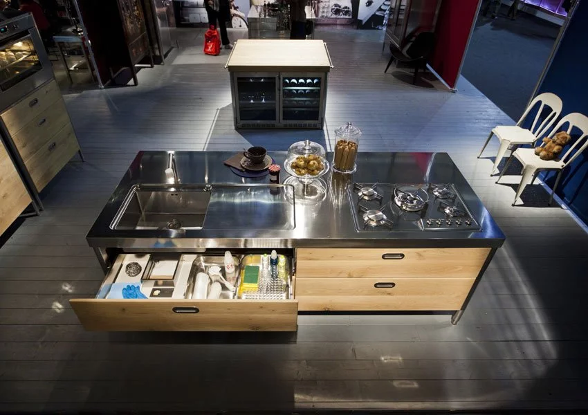 Kitchen Island 250 With Snack Bar Unit 2