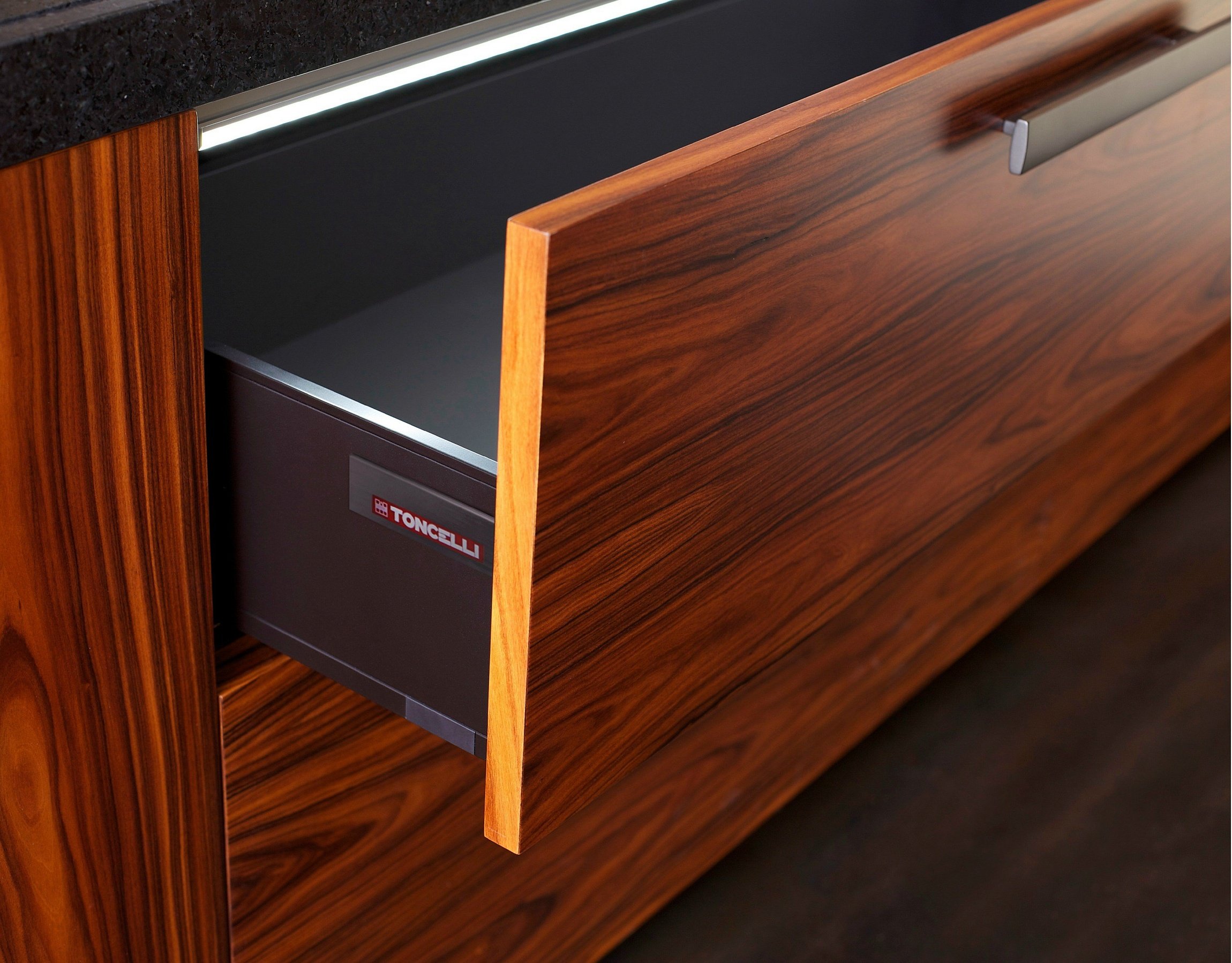 Nantia Rosewood
