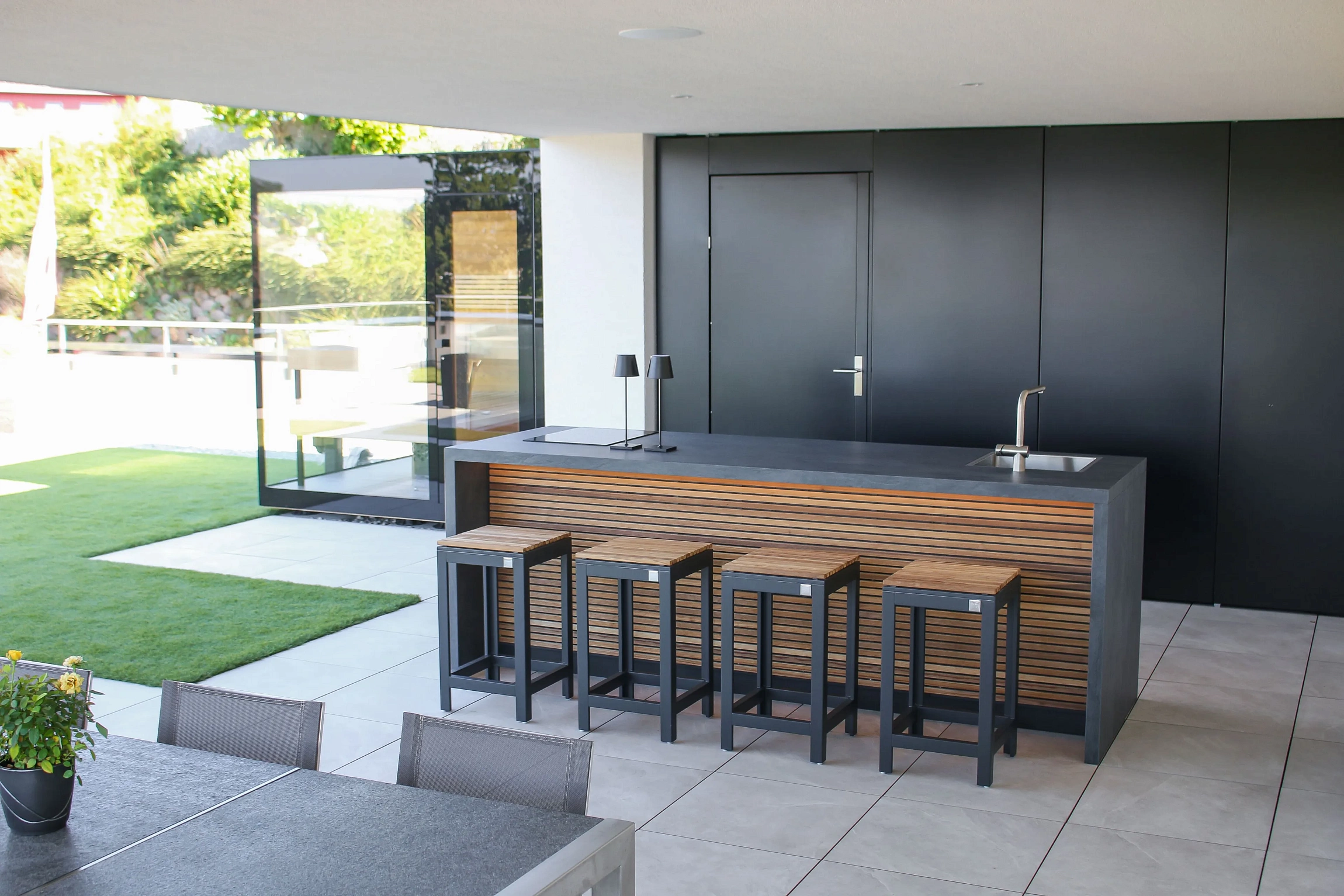 Outdoor Kitchen C1